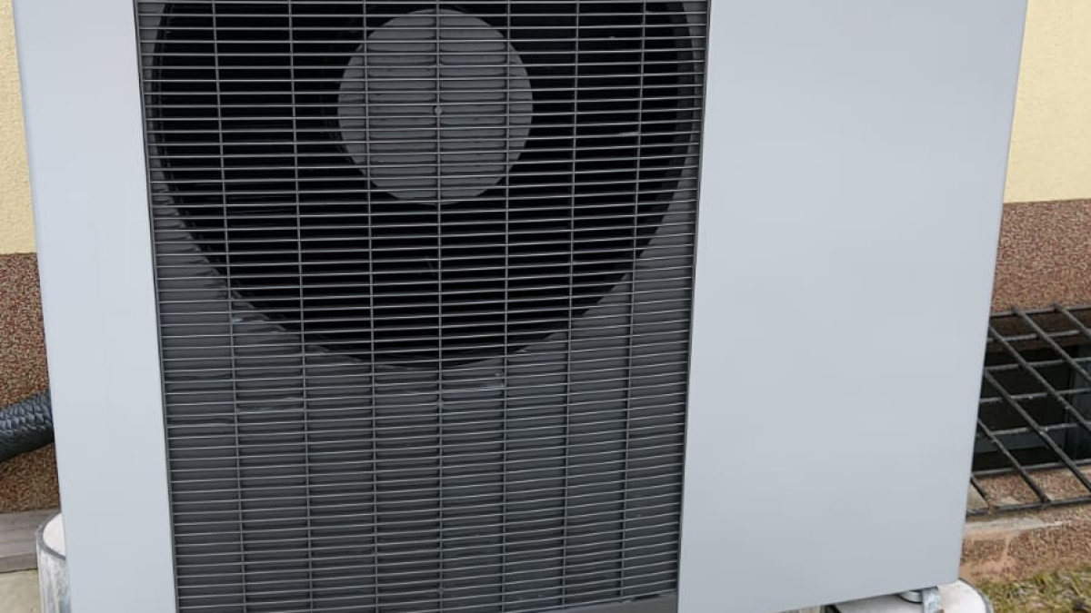 Powietrzna pompa ciepła typu monoblock